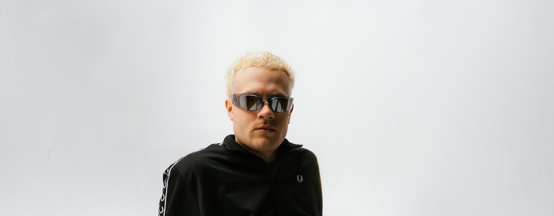PRADA2000
